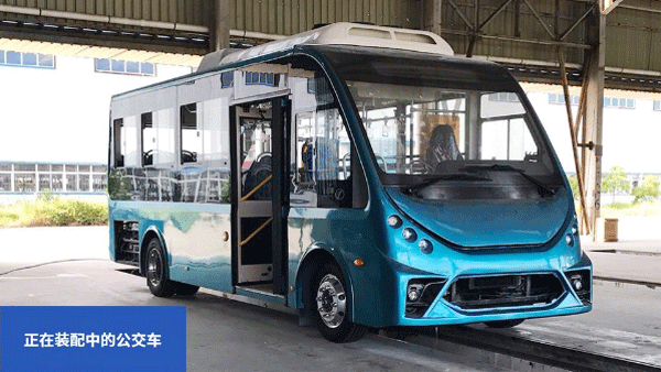 晨恩空压机应用于8米的新能源旅游巴士