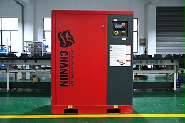 苏州晨恩斯可络空压机：电动空压机VS汽油空压机，到底选谁？